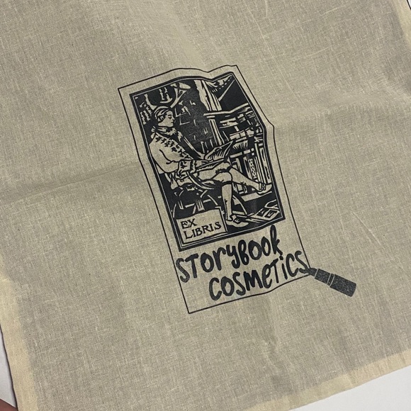 Storybook Cosmetics Two Tone Tote Bag - Picture 5 of 6